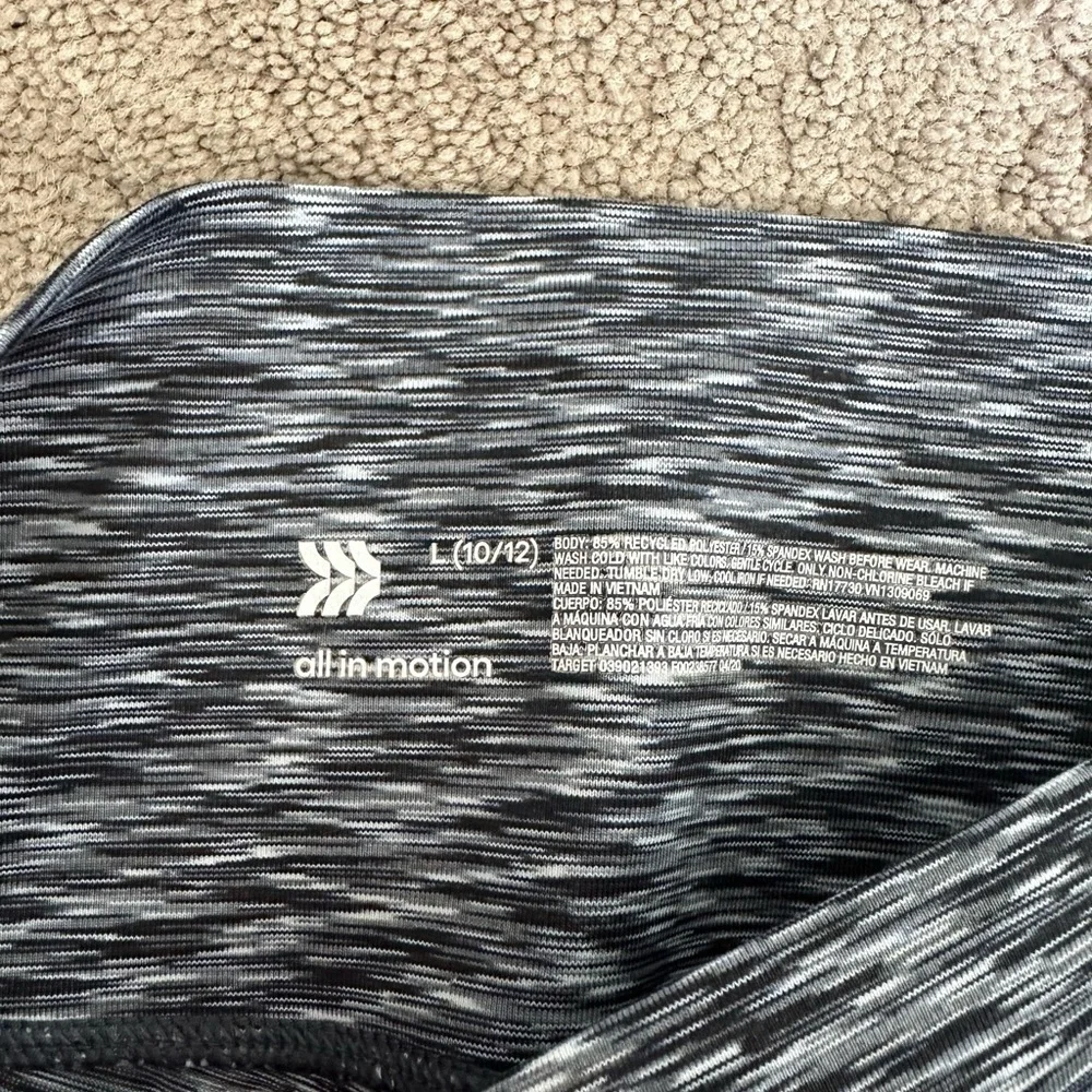 Girls  grey leggings 10/12